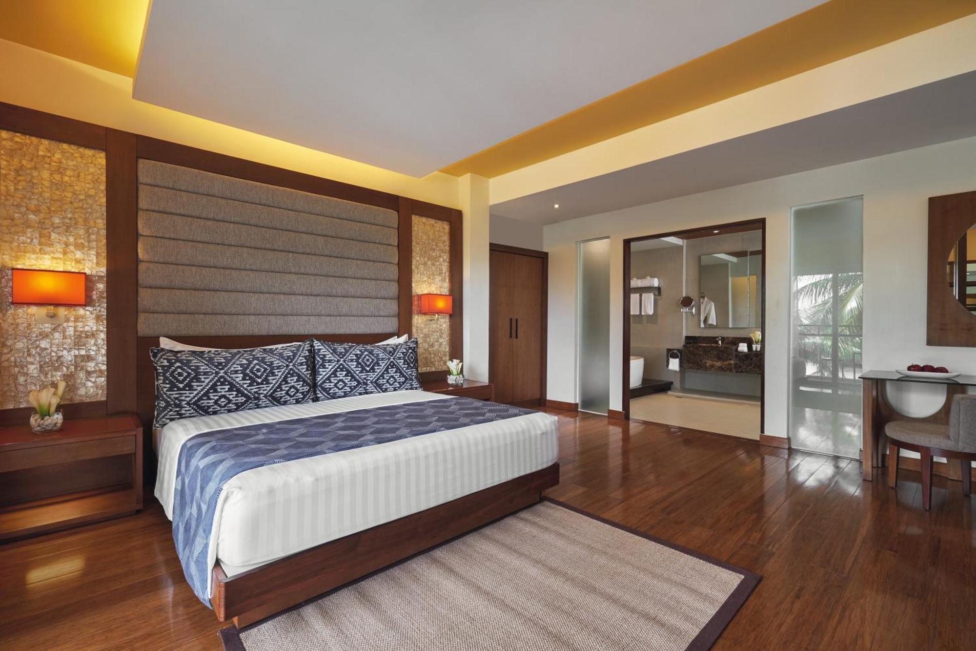 Movenpick Resort & Spa Boracay Yapak Экстерьер фото A bedroom at the Taj Bengal