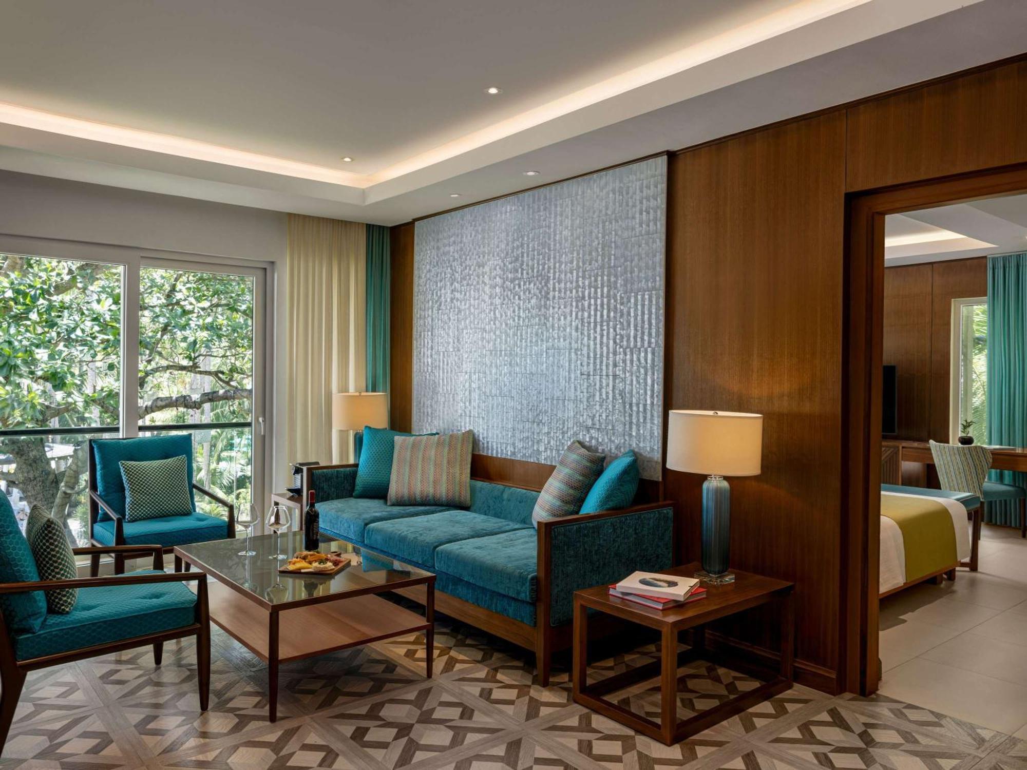 Movenpick Resort & Spa Boracay Yapak Экстерьер фото A suite at the Taj Bengal