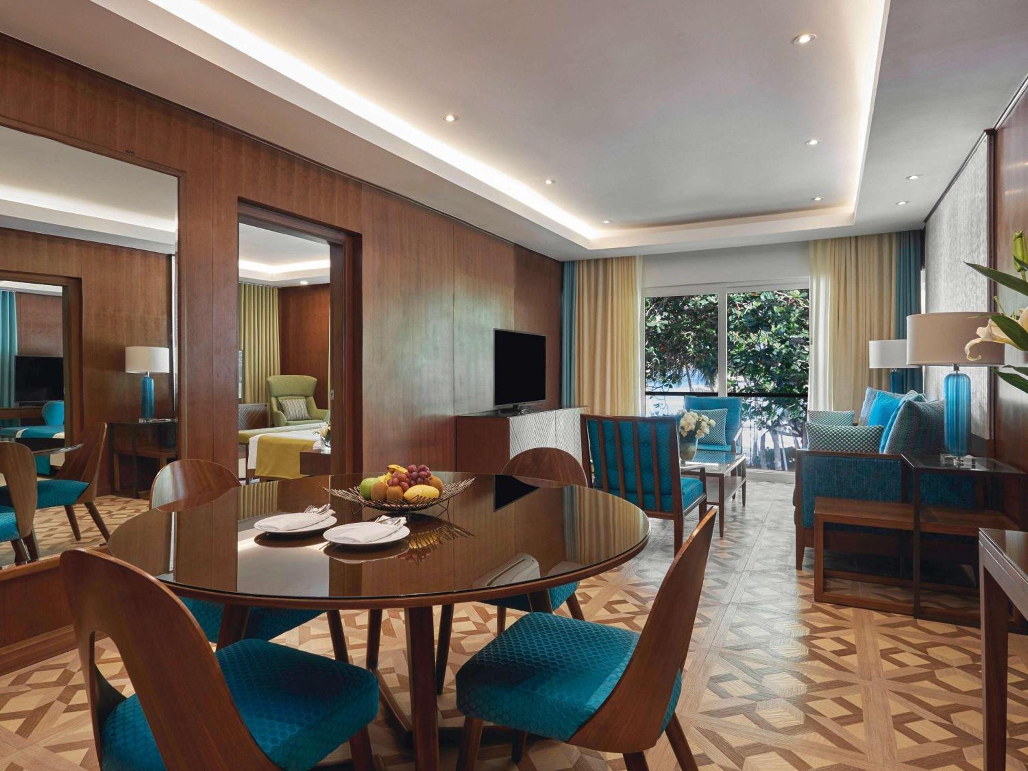 Movenpick Resort & Spa Boracay Yapak Экстерьер фото Suite at the Hilton Athens