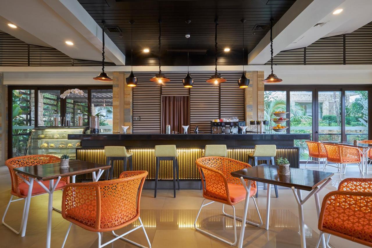 Movenpick Resort & Spa Boracay Yapak Экстерьер фото The Coffee Shop